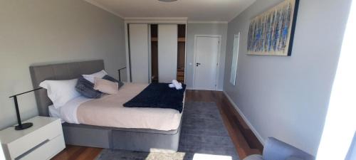Estreito da Calheta Apartment | Radiantescapadela