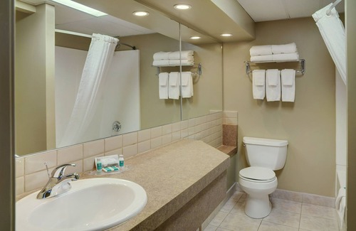 Fort St. John Hotel | Radisson Hotel Fort St. John