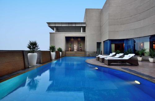 Noida Hotel | Radisson Noida
