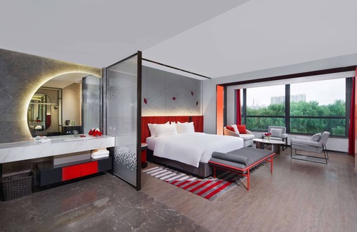 Tongzhou Hotel | Radisson RED Beijing Universal Resort