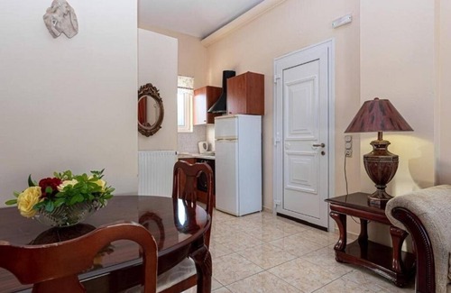 Agios Myronas Apartment | Rafkos Warm Senses Apartment