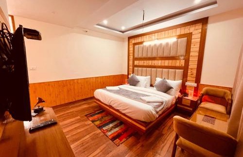 Vanthli Hotel | Raghav Bro Stays