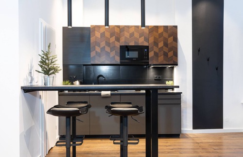 Stare Miasto Apartment | Rainbow Apartments luxurious and comfortable accommodation in the Old Townnn