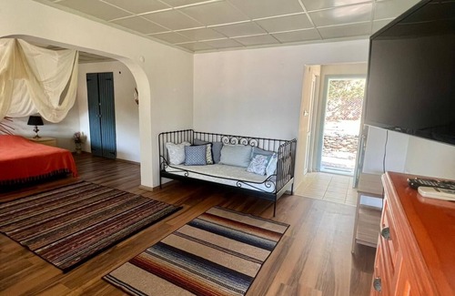 Ozdere Hotel | Rainbow Bay