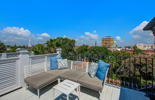 South of Broad Apartment | Rainbow Row Pied-A-Terre