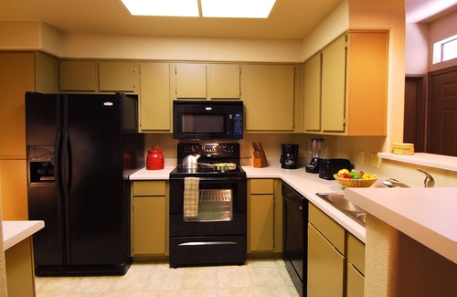 Ahwatukee Foothills Apartment | Raintree at Phoenix South Mountain Preserve