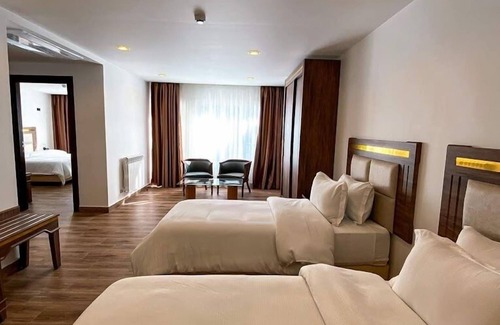 Algiers Hotel | Rais El Marsa