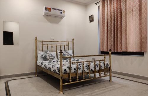 Malviya Nagar Apartment | RajKamal Villa
