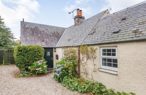 Newtyle House | Ralston Bothy