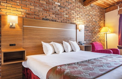 Gananoque Hotel | Ramada by Wyndham 1000 Islands/Gananoque