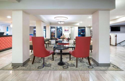 Burbank Hotel | Ramada by Wyndham Burbank Airport