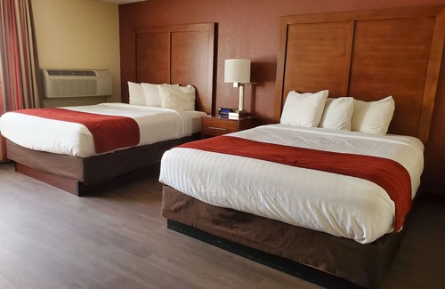 East Central Hotel | Ramada by Wyndham Downtown Spokane