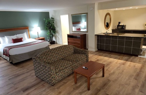 Humble Hotel | Ramada by Wyndham Houston Intercontinental Airport East