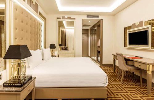 Beyoglu Hotel | Ramada by Wyndham Istanbul Golden Horn