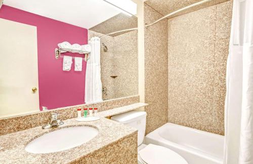 Rockaway Hotel | Ramada by Wyndham Rockaway