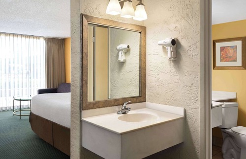 Downtown Tucson Hotel | Ramada by Wyndham Tucson