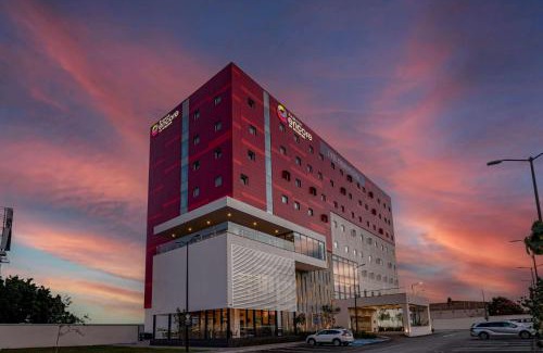 Baja California Hotel | Ramada Encore by Wyndham Guadalajara Aeropuerto