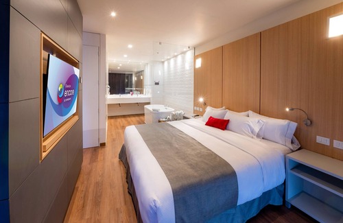 Baja California Hotel | Ramada Encore by Wyndham Guadalajara Aeropuerto