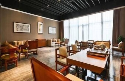 Guanghan Hotel | Ramada Encore Guanghan