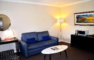 Cabramatta Hotel | Ramada Hotel & Suites by Wyndham Cabramatta
