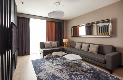 Ulucak Ataturk Hotel | Ramada Hotel & Suites by Wyndham Izmir Kemalpasa
