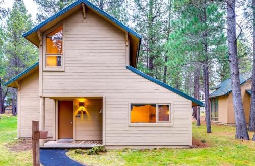 Sunriver House | Ranch Cabin #38