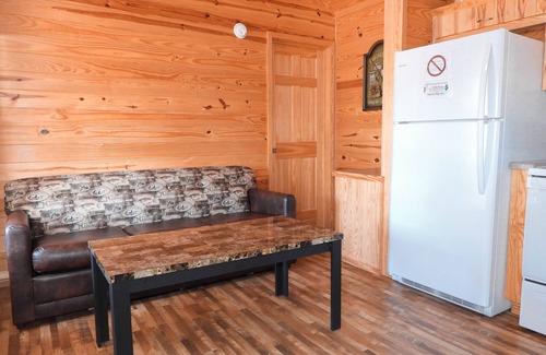 Leasburg Cabin | Ransom's Retreat #1 DKK w/Ramp