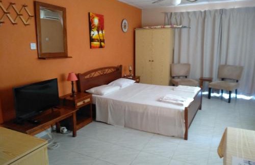 Pissouri Apartment | Rantzo Holiday Apartments