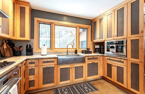 Wisconsin Rapids House | Rapids Rustic Retreat