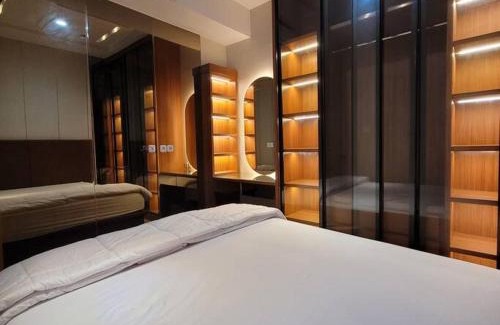 Surabaya Apartment | RARE ! - 2BR ANDERSON Highest Floor 37 - City View