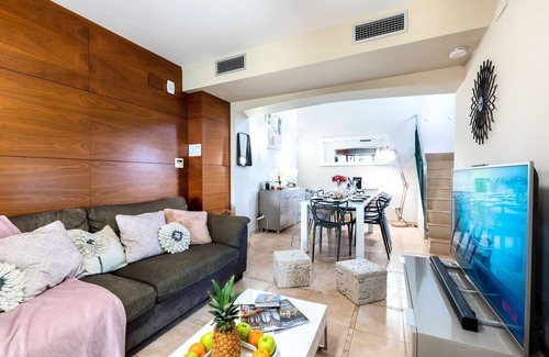 Bonmont Terres Noves Villa | ⭐RARE! VILLA coup de CŒUR - SUPER-equipped - ALL SERVICES INCLUDED⭐