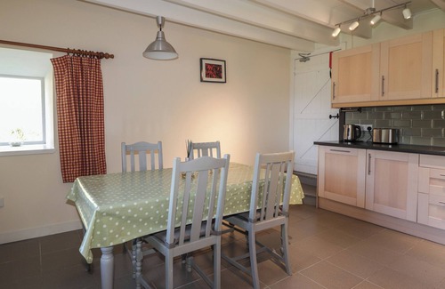 Shiel Bridge Cottage | RARSAIDH, pet friendly, character holiday cottage in Arnisdale