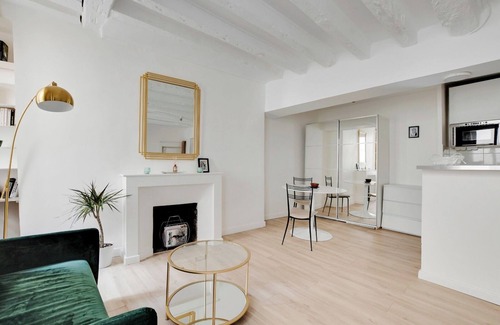 6th Arrondissement Apartment | Raspail Mabillon