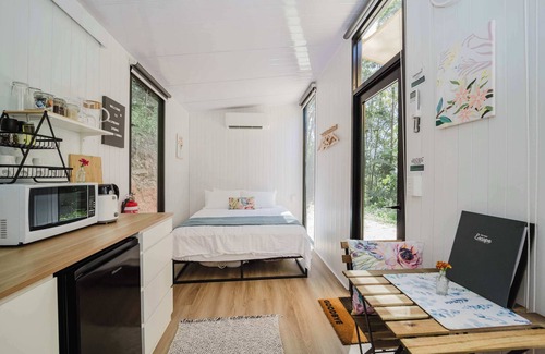 Clothiers Creek House | Raspberry Spring Corner by Tiny Away