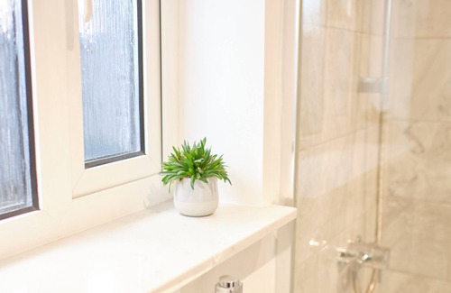 Tillicoultry Bed & Breakfast | Ravenswood Guest House