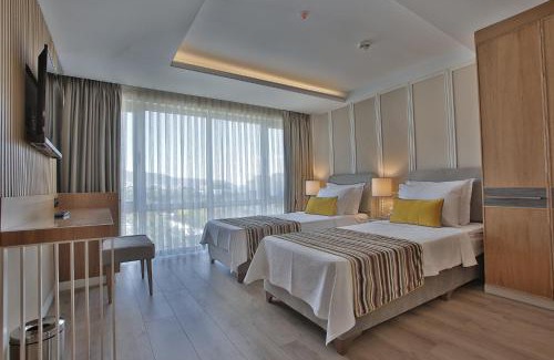 Altinoluk Hotel | Rawda Resort Hotel Altinoluk