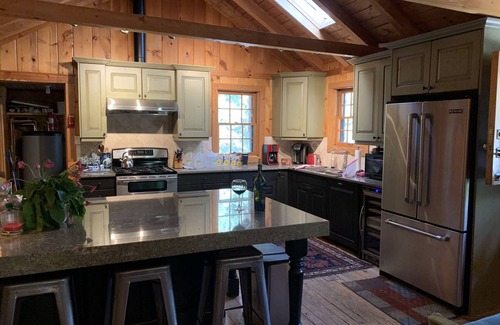 Almont Cabin | Real log cabin close to skiing in winter and outdoor activities in summer & fall
