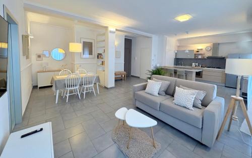 Zona LIII Tomba di Nerone Apartment | Reale Apart Roma