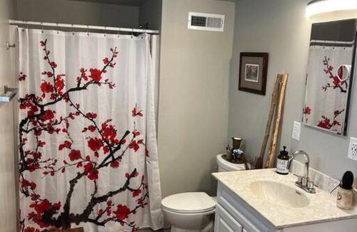 Concord House | Recently Remodeled 2 Bedroom on the Ohio River