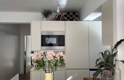Lumiar Apartment | Recently Renewed Apartment Located in one of Lisbon Most Desirable Neighborhoods