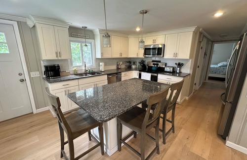Bonnet Shores House | Recently renovated home in Bonnet Shores