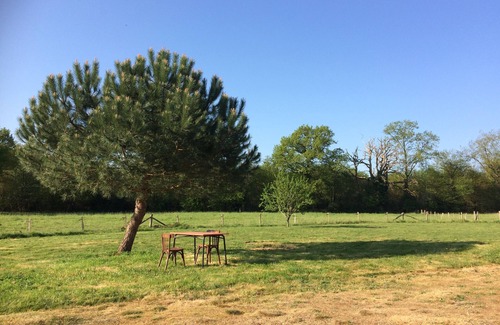 Valanjou House | Reception room for 50 people + Longère