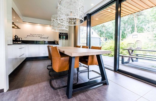 Lunteren Villa | ✓ Recreatievilla at Landgoed de Scheleberg ✓ Villa for 6 persons ✓ Located in Lunteren (Gelderland) ✓ Holiday park on the Veluwe ✓ Book directly through the park