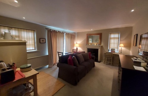 Castle Bytham Bed & Breakfast | Rectory Farm Annexe