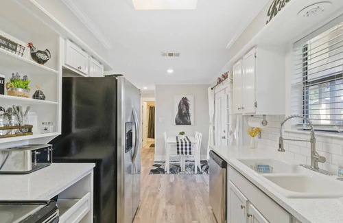 Taylor House | Red Brick Farm House