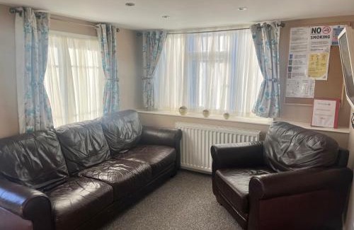 Stepps Resort | Red Deer Village Holiday Park - 2 Bedroom, Self-Catering Chalet