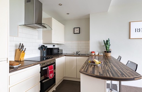 South Cliff Apartment | Red Lea Sea View Apartment & Spa