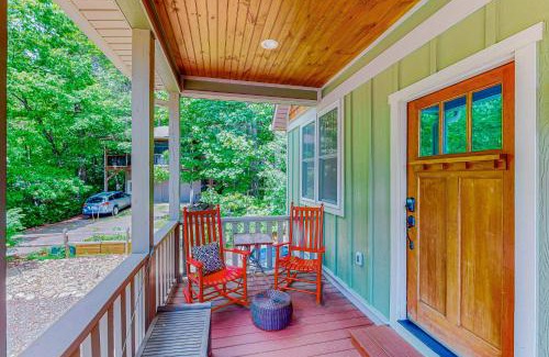 Black Mountain House | Red Rockers Cottage