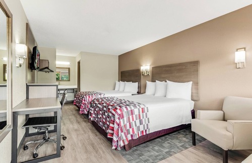 Bryant Pattengill East Hotel | Red Roof Inn Ann Arbor - U of Michigan South
