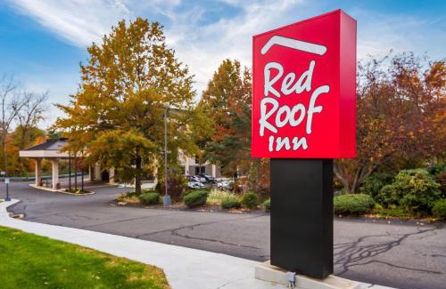 Meriden Hotel | Red Roof Inn Meriden CT